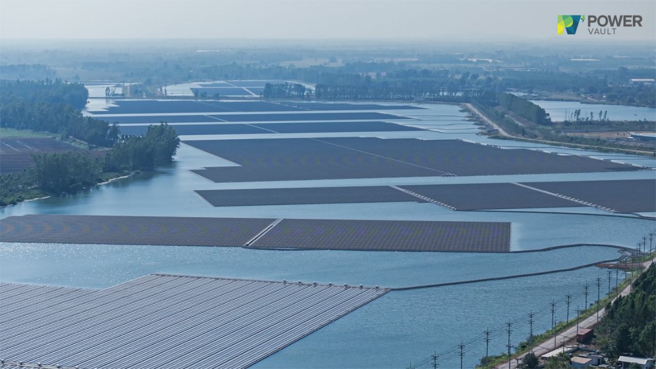 ตัวอย่างการติดตั้งโซลาร์เซลล์มาใช้เป็นพลังงานทดแทน