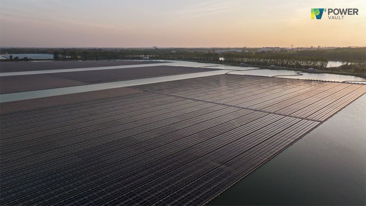 ตัวอย่างฟาร์มไฟฟ้าพลังงานแสงอาทิตย์