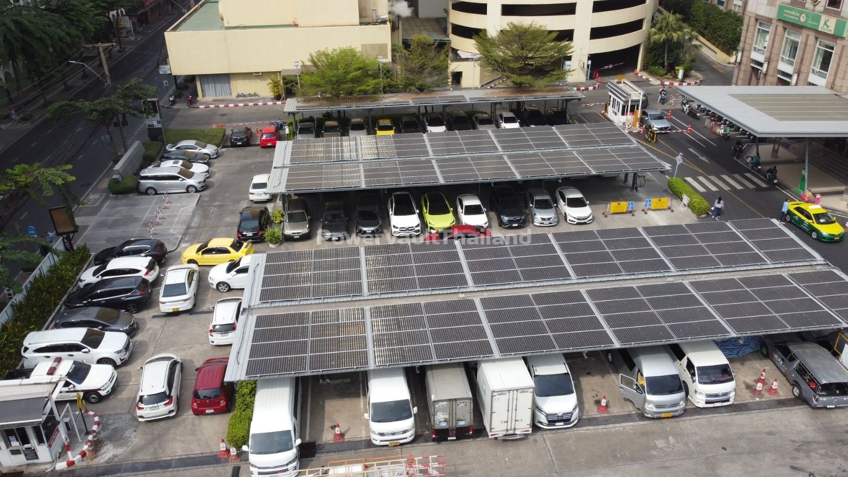 ระบบโซลาร์เซลล์ hybrid สำหรับบ้านในเมือง